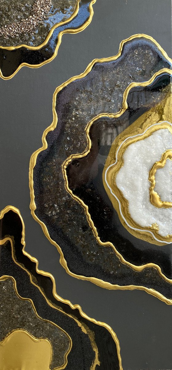 Marble Art. Gold, White, Black