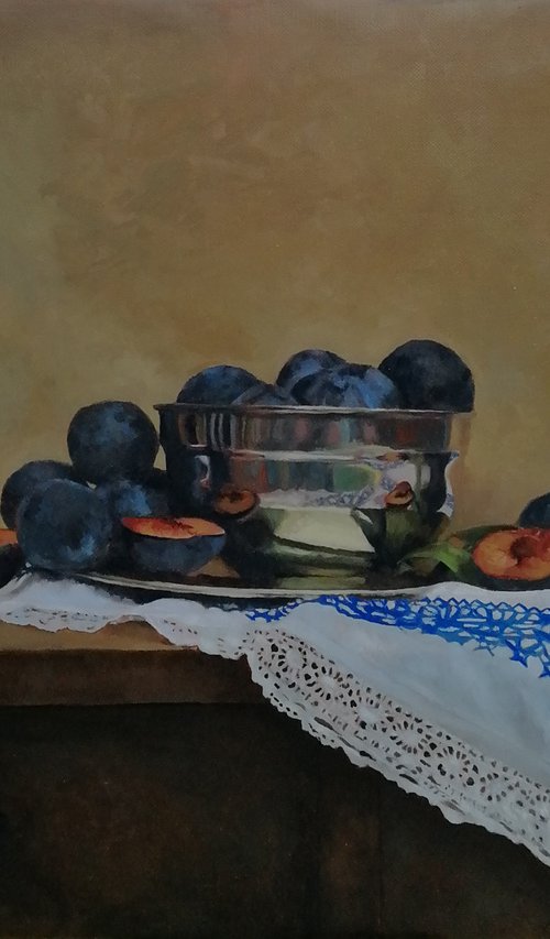 Still life with plums by Radosveta Zhelyazkova