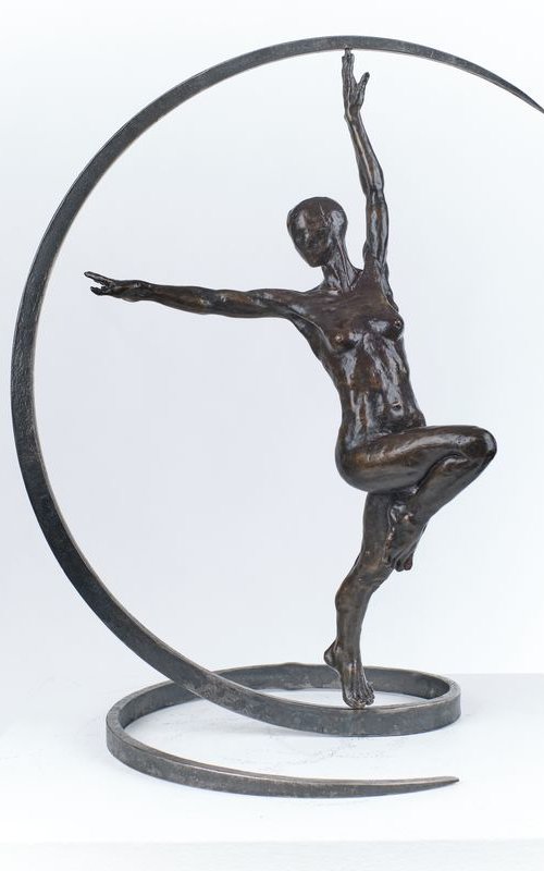 Still Dancing II - Edition 2 of 5 - Kinetic Sculpture by Rebecca Ainscough - Sculpture