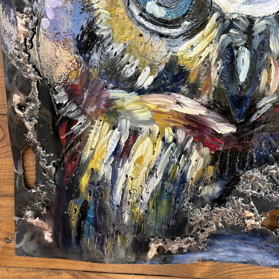 Wall sculpture - Tainbow owl