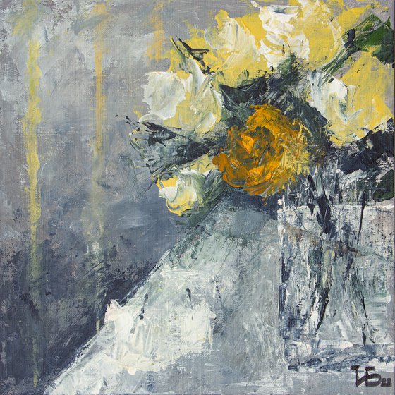 Grey small still life with yellow roses