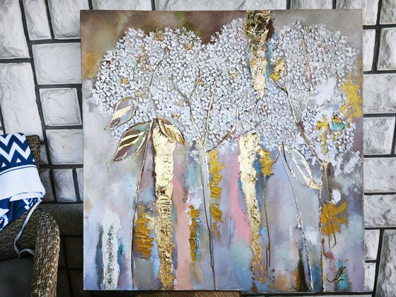 Abstract painting with gilding