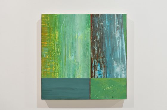 Somewhere Between Green and Blue