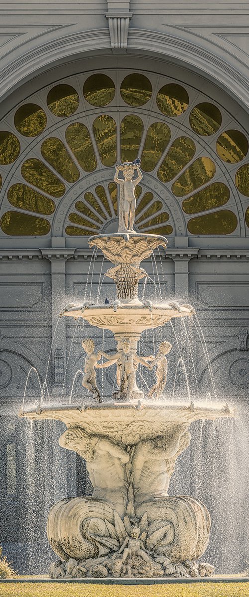 Exhibition Fountain by Nick Psomiadis