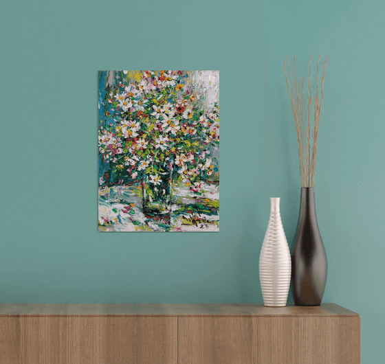 Wildflowers in the glass vase