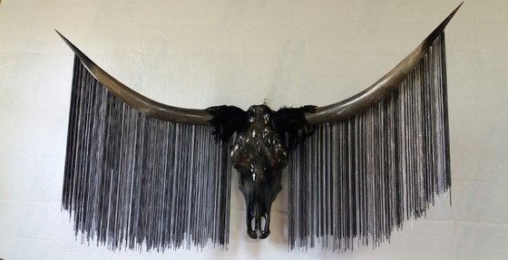 KoKo Texas longhorn skull sculpture.