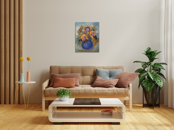 GIRLS DRESSED IN SUMMER