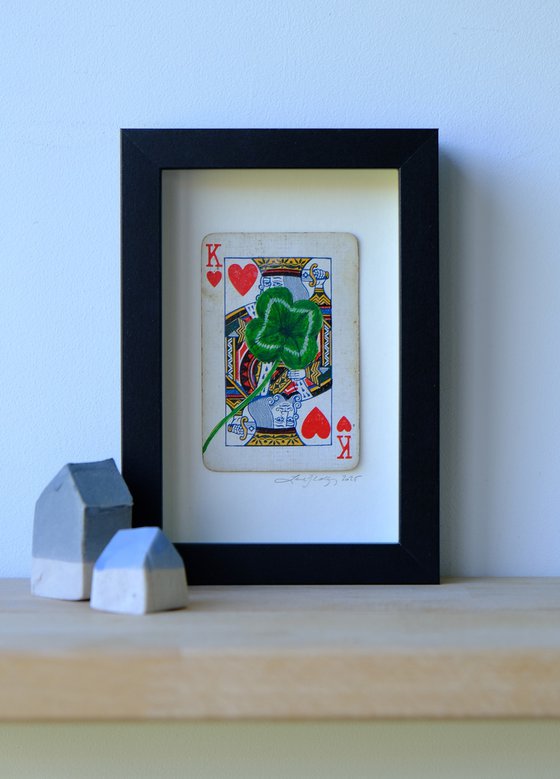 A little bit of luck (king of hearts)