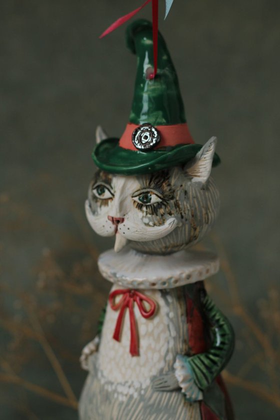 Puss in Boots - , SCULPTURED CERAMIC BELL DOLL 2017