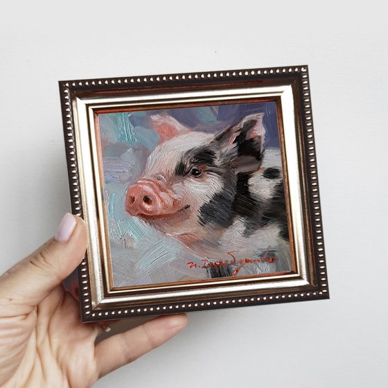 Pig painting