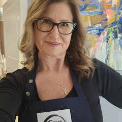 Visit Tatiana Hellum shop