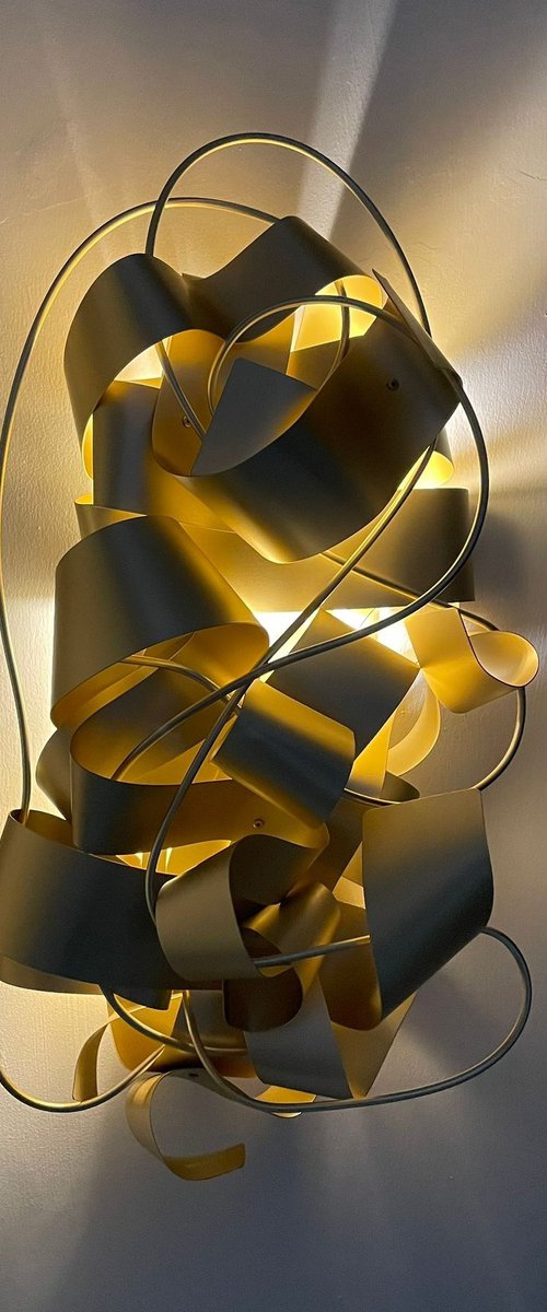 Roseto small Oro by andrea olivazzo