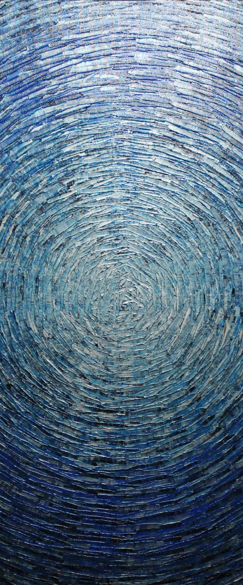 Vast sivler blue shine by Jonathan Pradillon