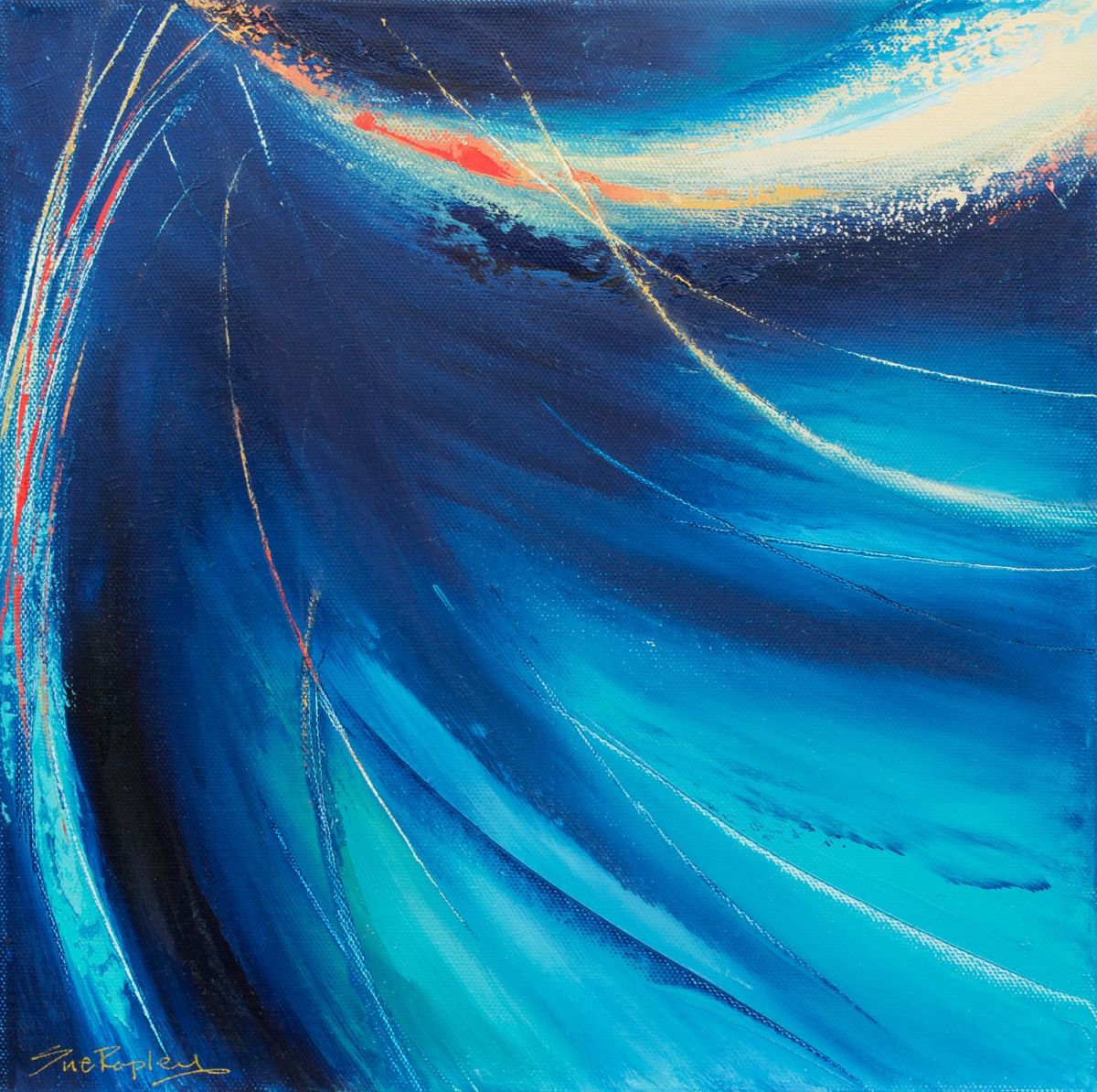 Majestic Surf III by Sue Rapley