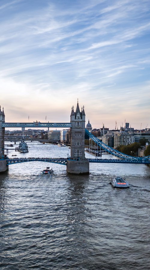 SUNSET ON TOWER BRIDGE by Fabio Accorrà