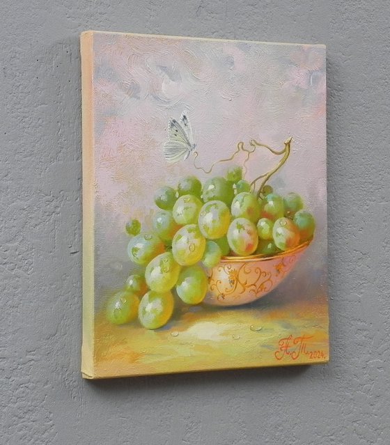 "GRAPES"