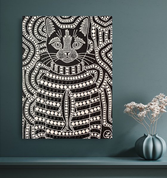 Hypnotic Cat 2