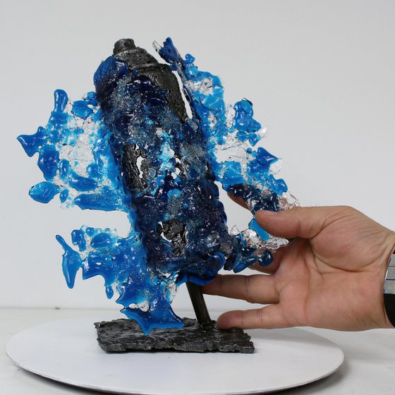 Spray can Blue white sea - Can spray metal and glass sculpture