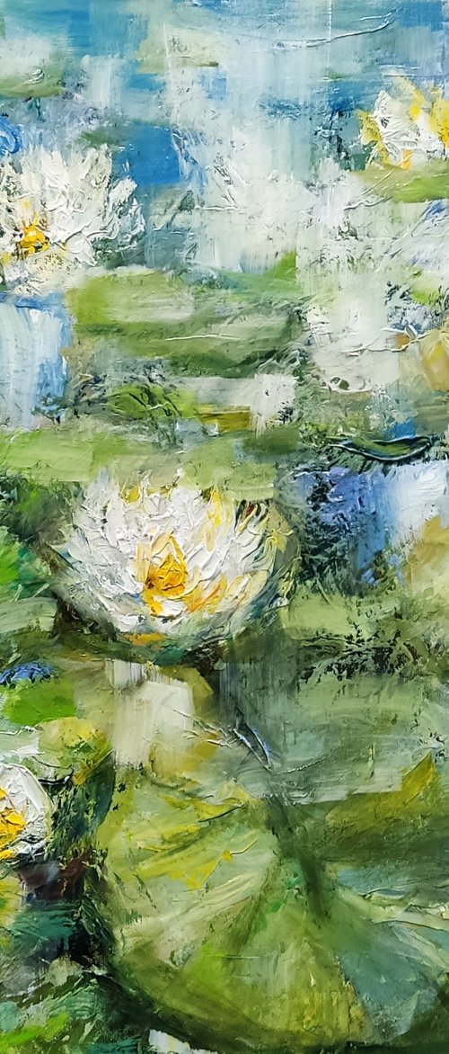Morning Water Lily- Impasto Painting by HELINDA (Olga Müller)