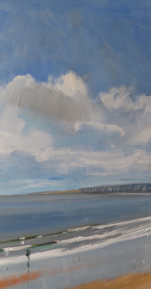 Filey Bay, Aug 8 by Malcolm Ludvigsen