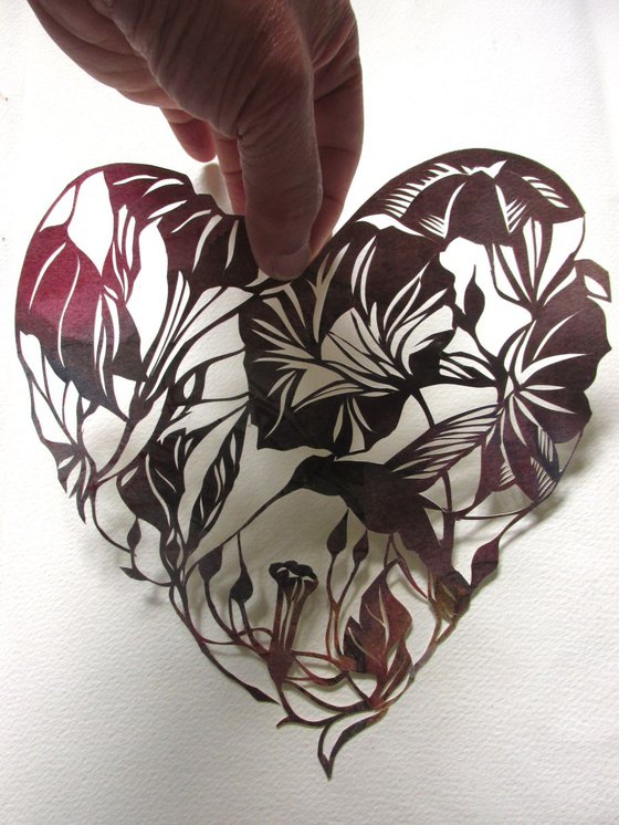 heart of the humming bird paper cut
