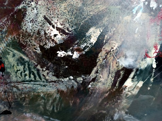 No Hierarchy of Light