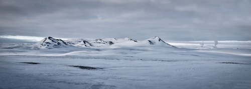 Icelandic mountains Panorama by Paul Nash