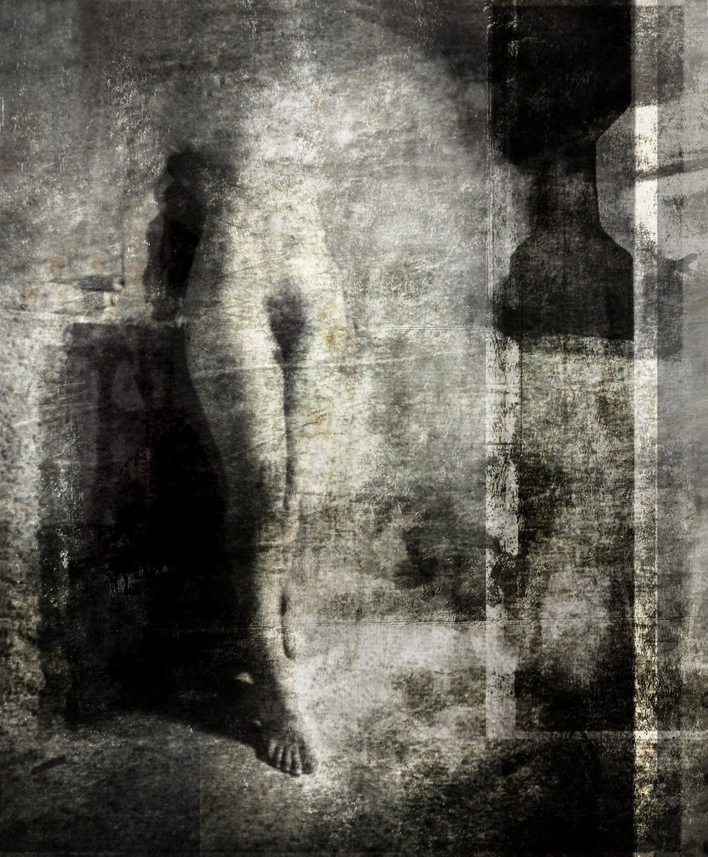 Effacee... by Philippe berthier