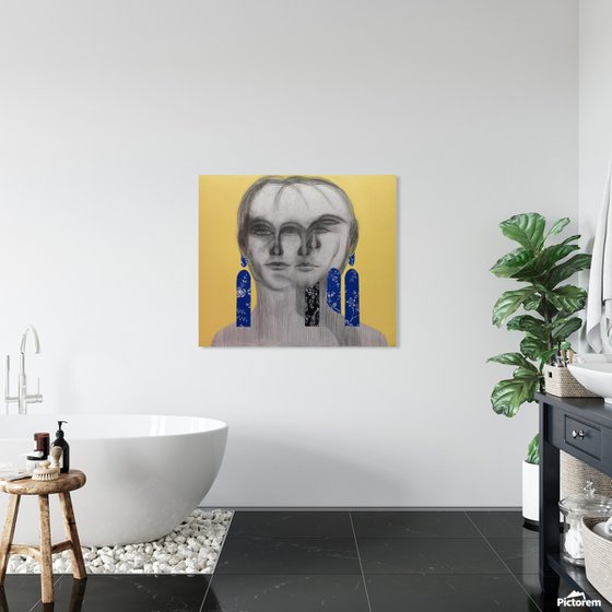 Earring -The Illusion