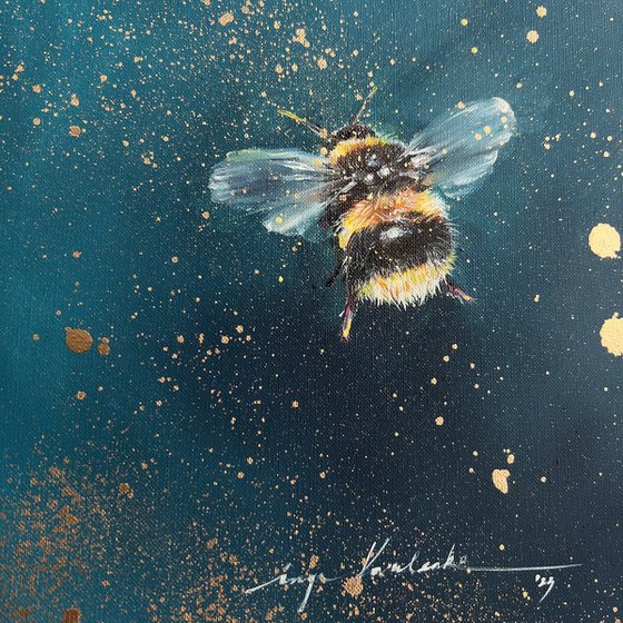 Bumblebee flight.
