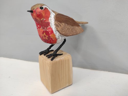 Robin #7 paper bird sculpture by Jane Palmer Art