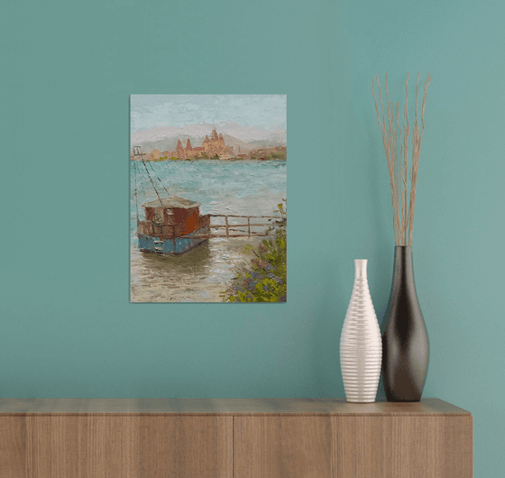 OLD FISHING BOAT