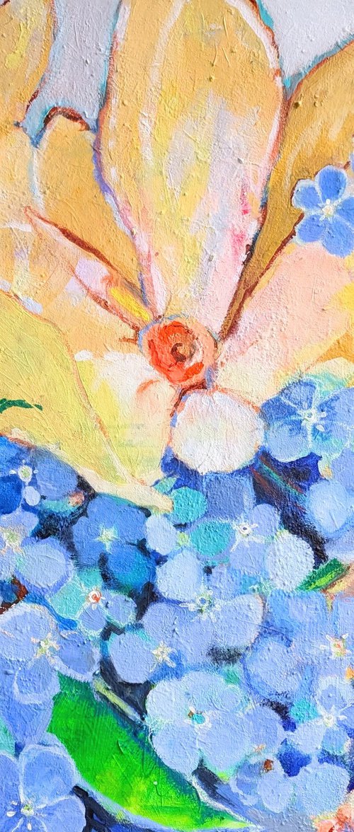 Daffodils and Forget Me Nots by Kerri McCabe