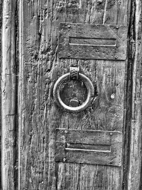 WL#130 old door by Mattia Paoli