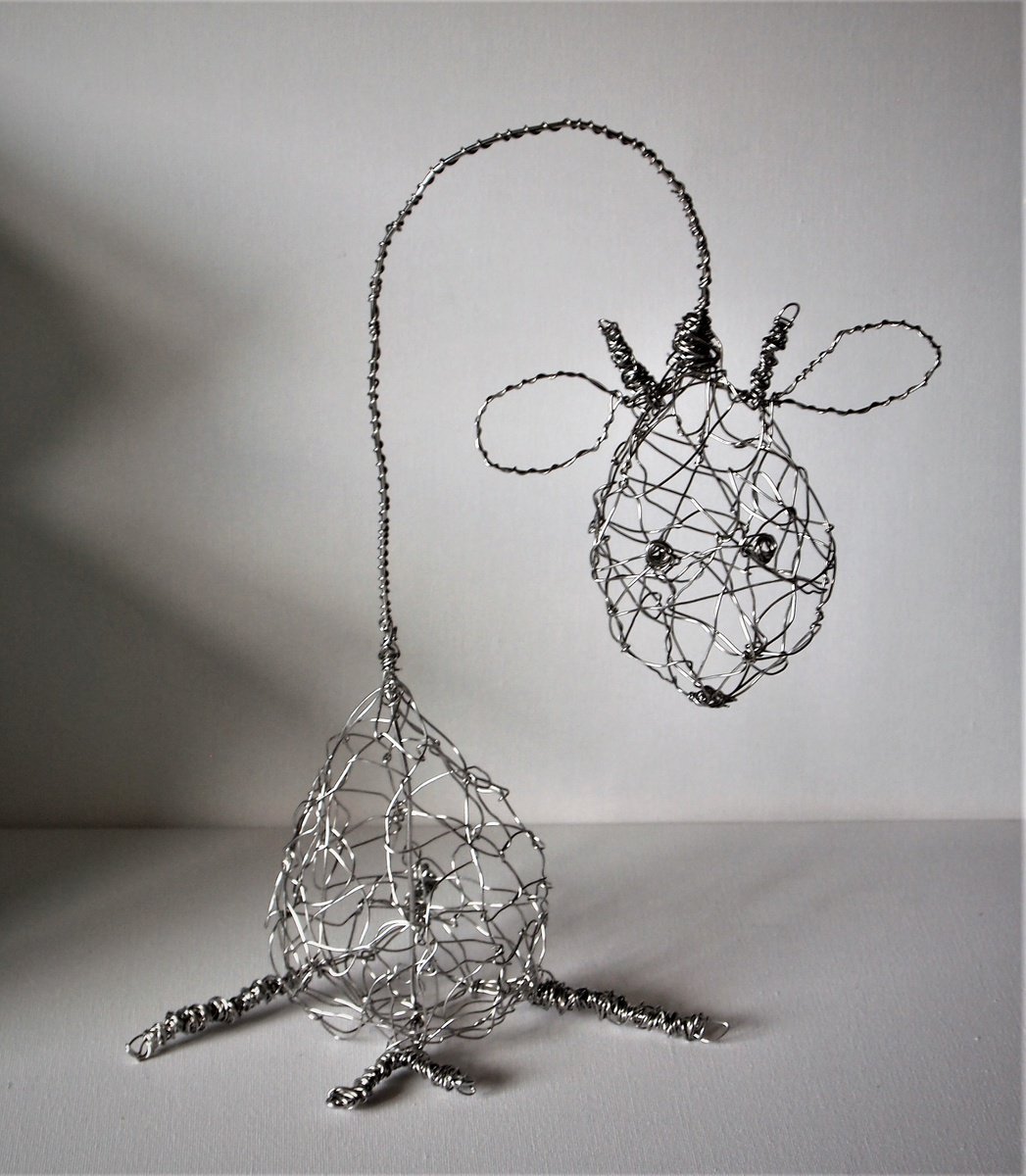 Silver Wire Gerry Giraffe Sculpture by Steph Morgan