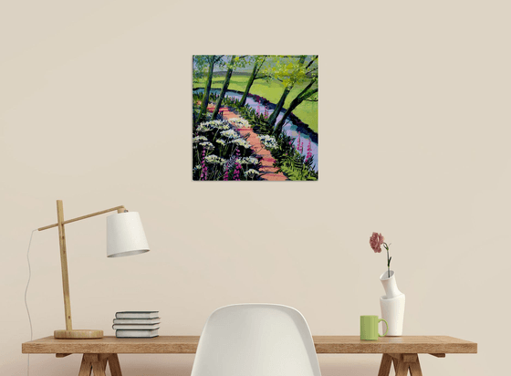 Cow Parsley by the Stream