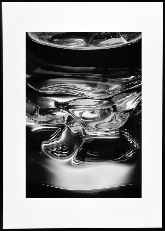 " Glass of water. Black and White "  Limited edition 1 / 15
