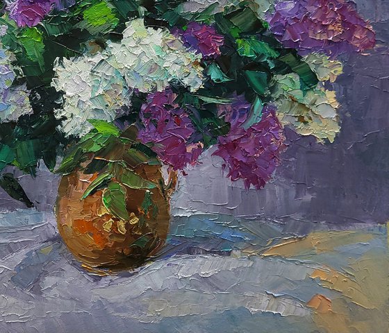 Lilac in a jug