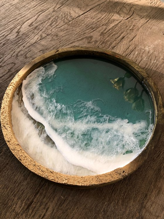 Ocean porthole