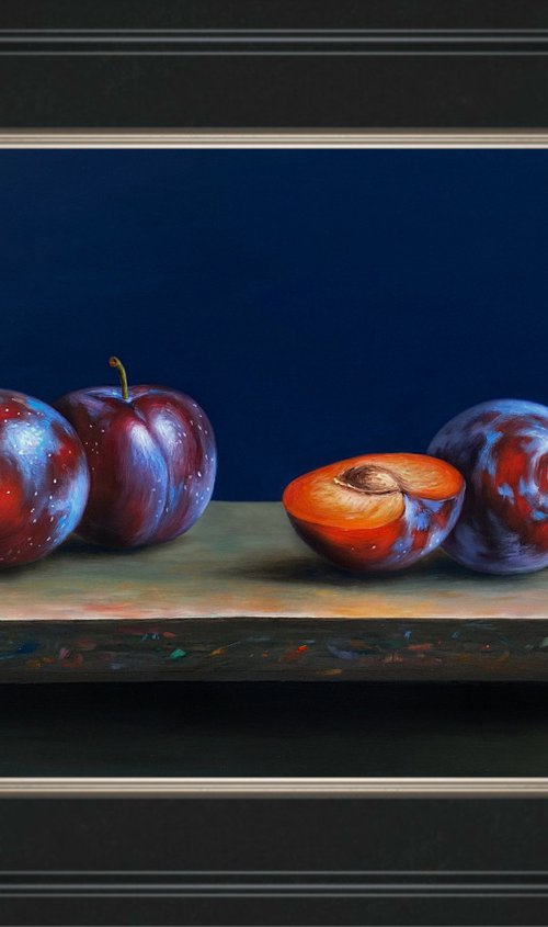 Still life red plums (50x35cm, oil on panel) by Gevorg Sinanian