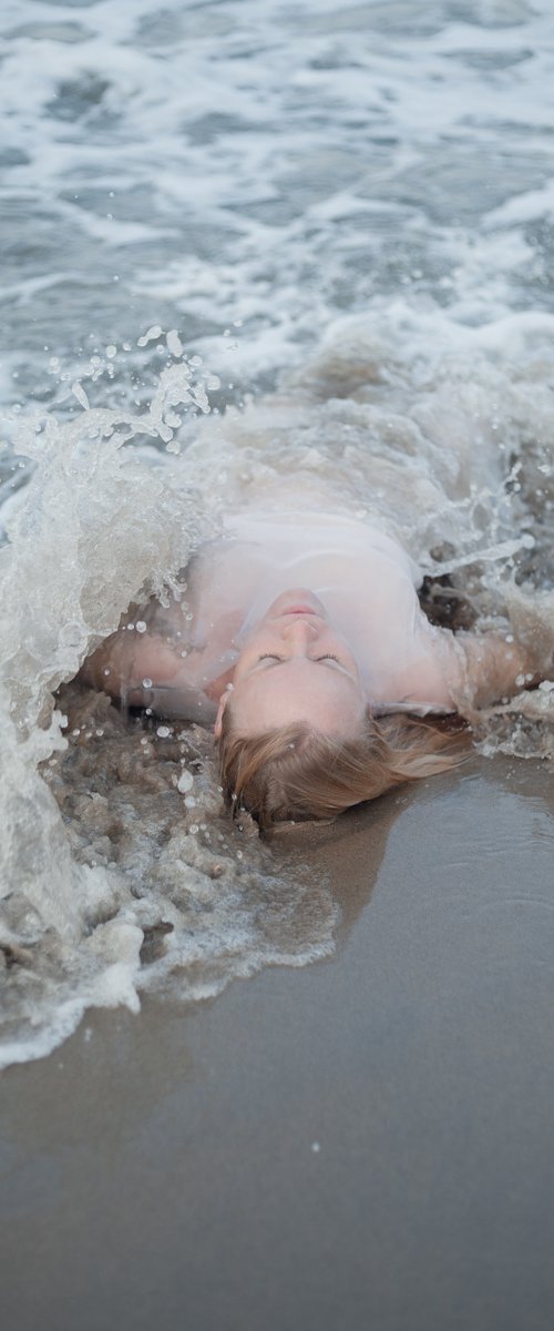 Power II. series: Golden woman. Limited Edition 1 of 2 by Inna Mosina