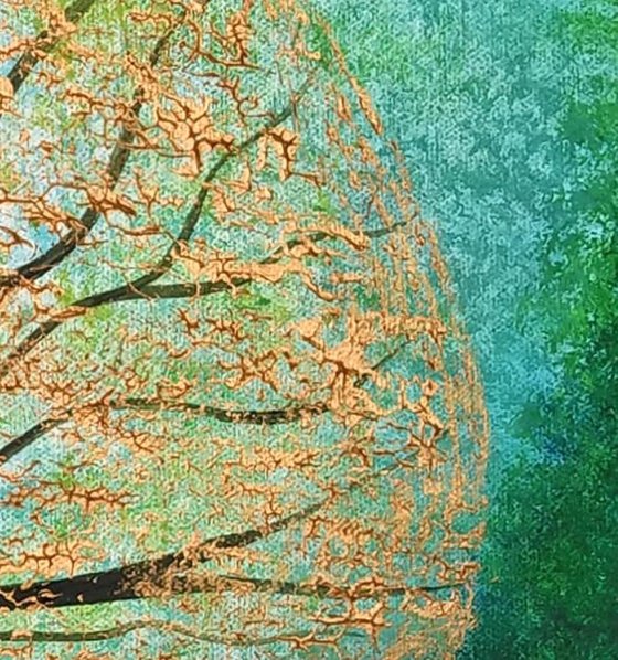 The Shining Emerald Tree
