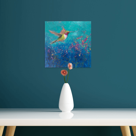 Humming Lovebird I