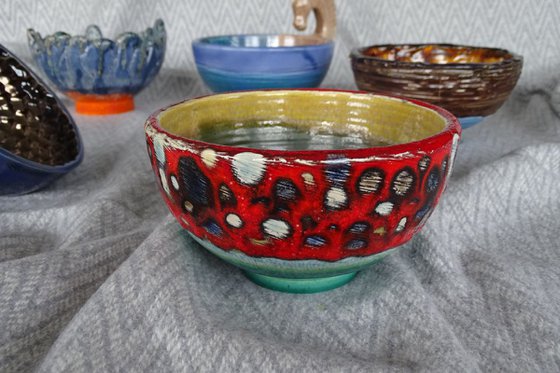 Dotted red Bowl