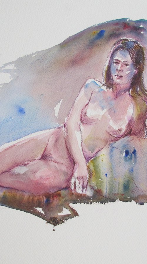 reclining female nude by Rory O’Neill