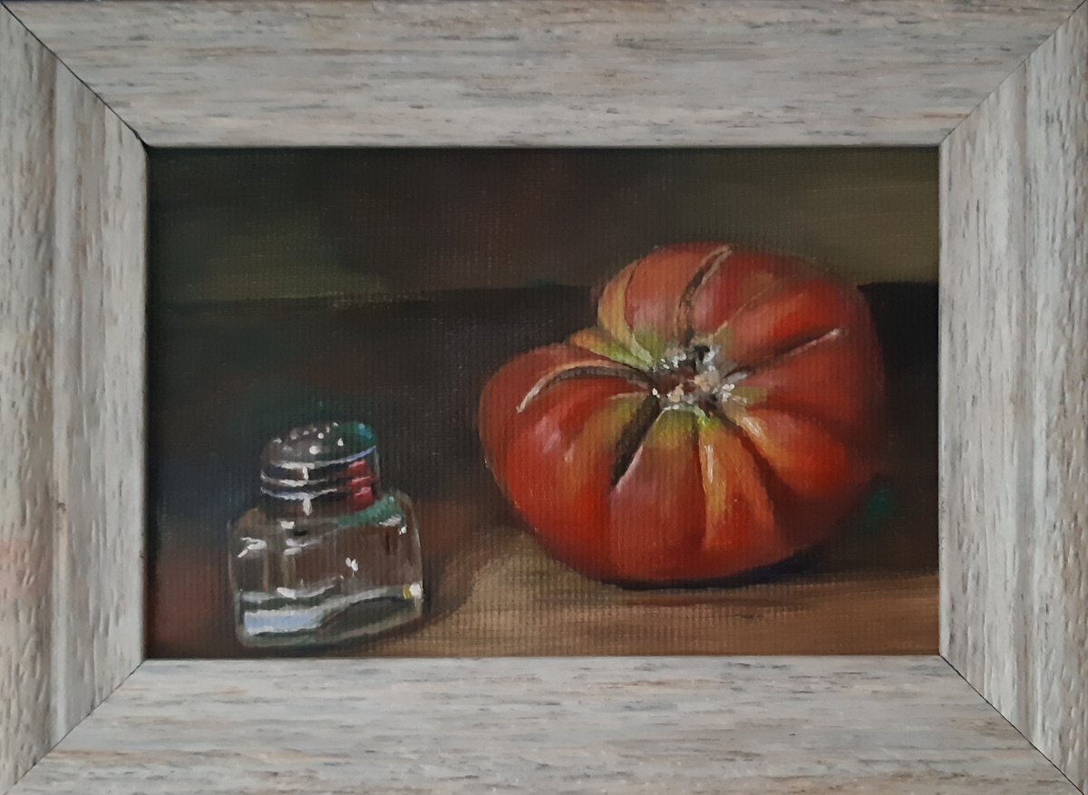 heirloom tomato still life by Viktoria Deri