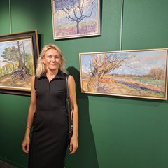 Visit Anna Pavlova shop