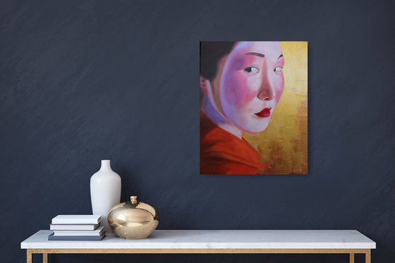 Geisha in kimono on the gold background portrait 2