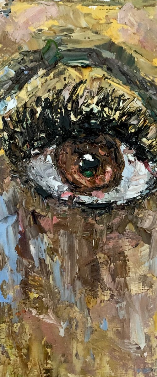 Brown eye by Vilma Gataveckienė