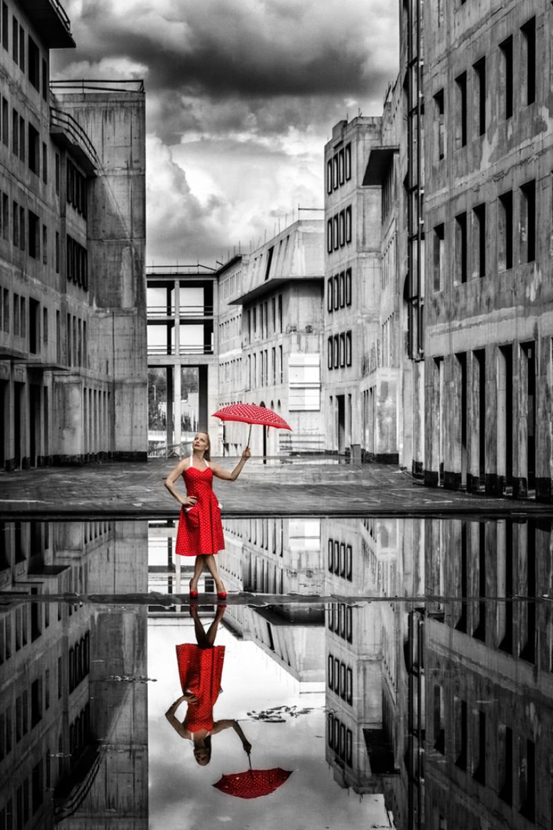 Photorealistic Cityscapes Photograph By Peter Zelei, 14 X 21", Stendhal Syndrome Iii., Original Artwork